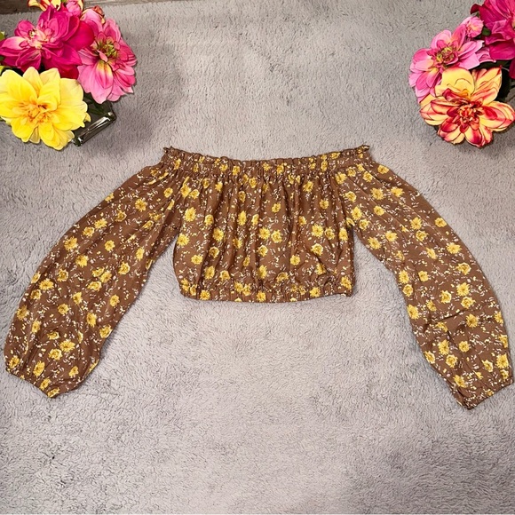 Altar D’state floral off shoulder top - Picture 5 of 14